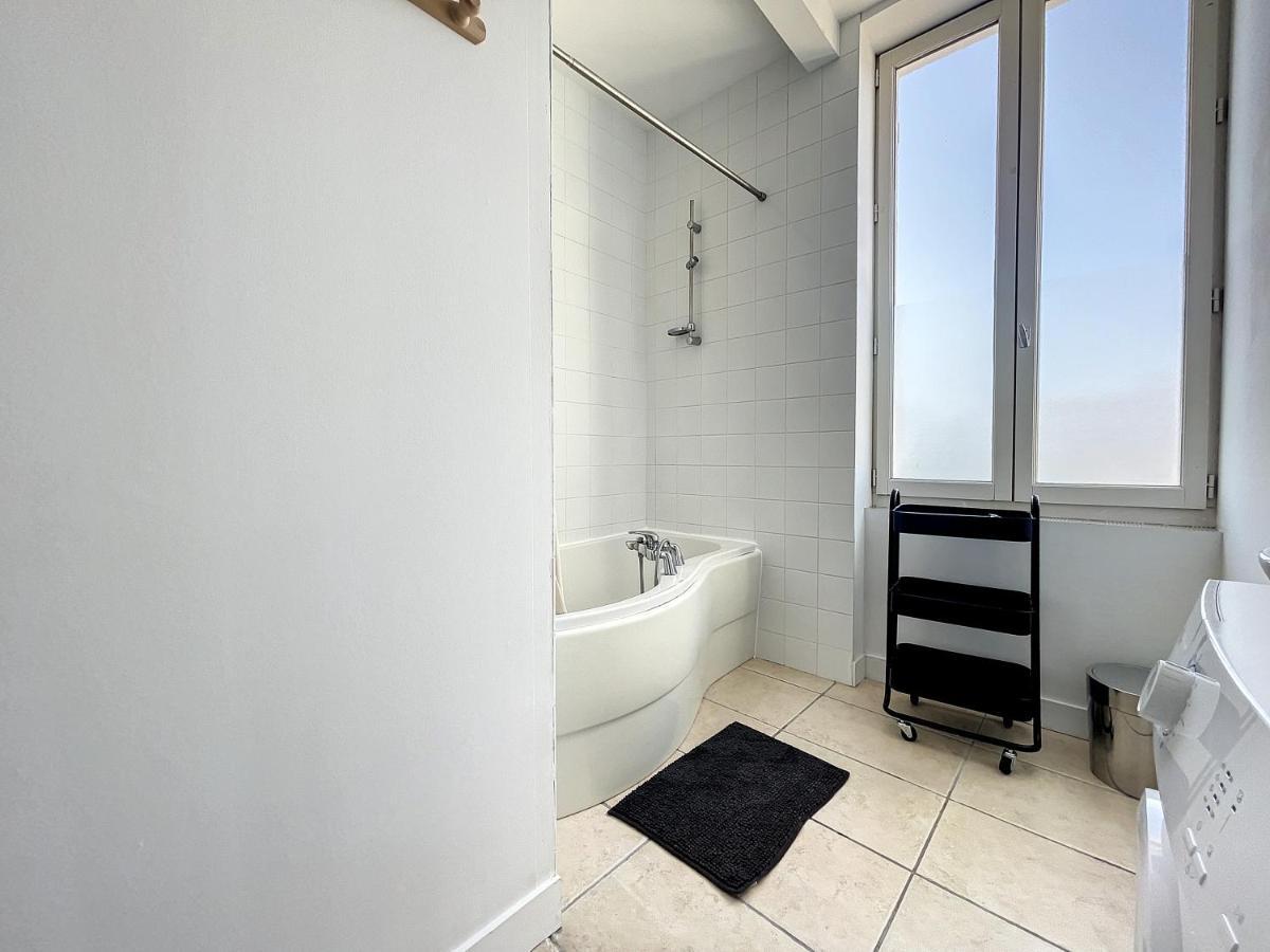 Appartement L'Ecrin Des Ecoles à Saint-Rambert-dʼAlbon Extérieur photo